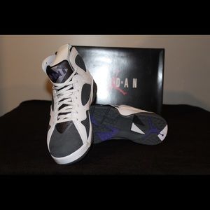 Air Jordan 7 flint